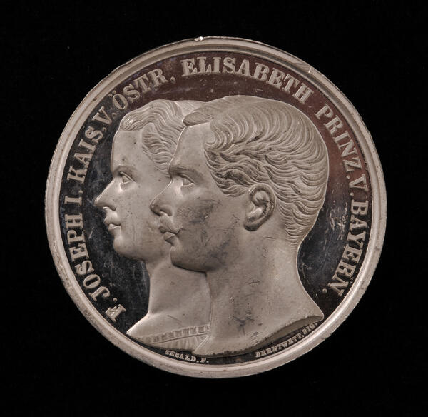 Bild vergrößern: Medaille mit Sisi und Franz