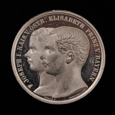 Bild vergrößern: Medaille mit Sisi und Franz